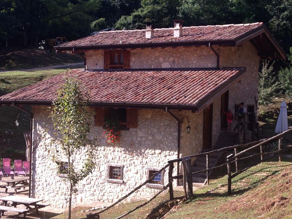 Villa Agriturismo Agrimon Sabbio Chiese Exterior foto